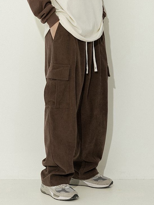 Herren-Cargohose aus Cord mit Pattentasche und Schnürung-3