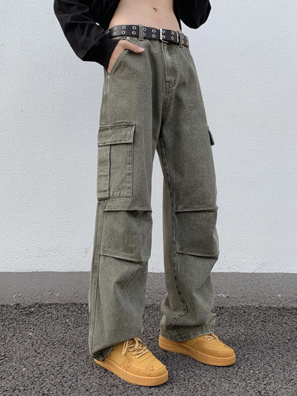 Grüne Cargo-Jeans für Herren mit mehreren Taschen und Rüschen-5