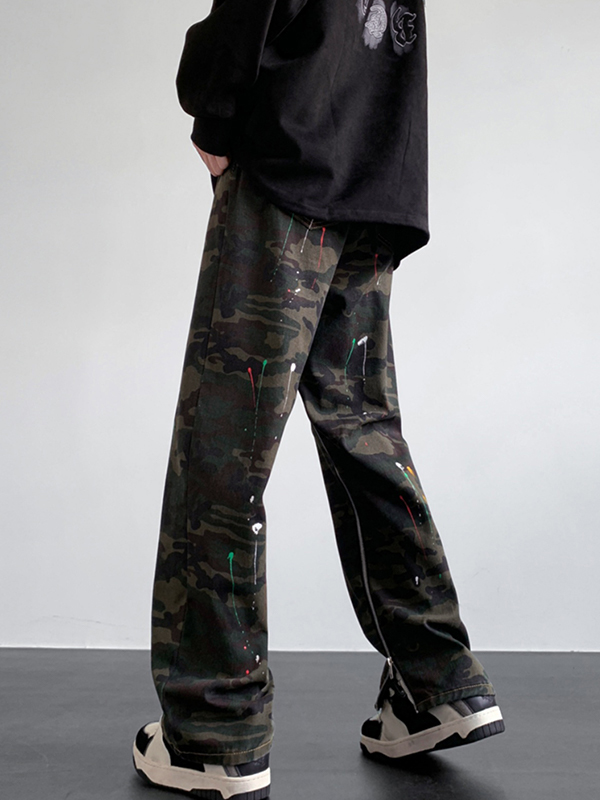Lockere Herrenjeans mit Camo-Splash-Ink-Print und seitlichem Reißverschluss-2