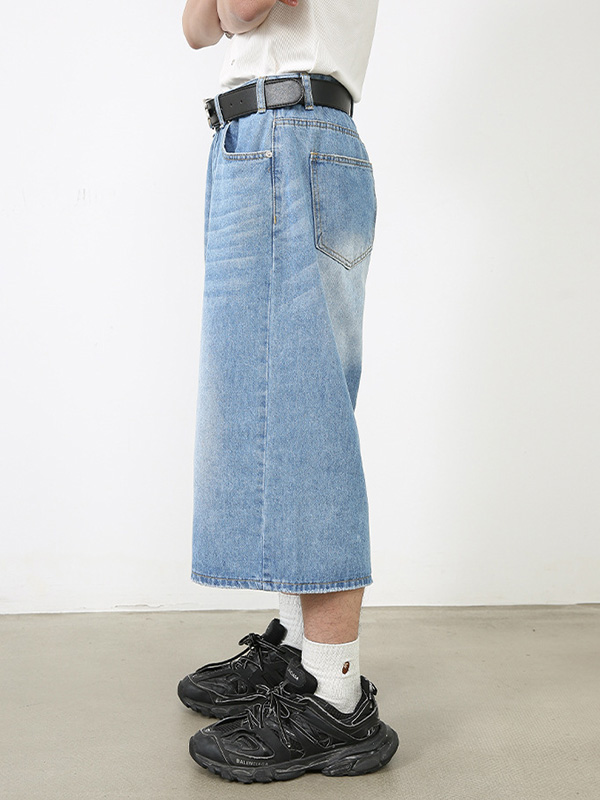 Jeansshorts im Streetstyle mit weitem Bein und geradem Bein-4