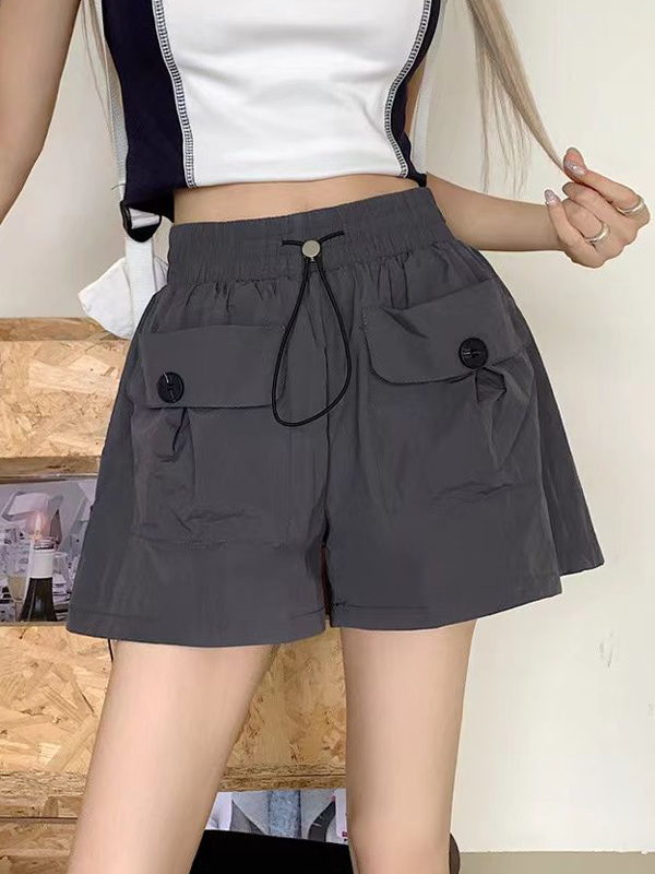 Shorts mit Kordelzug und zwei Taschen-3