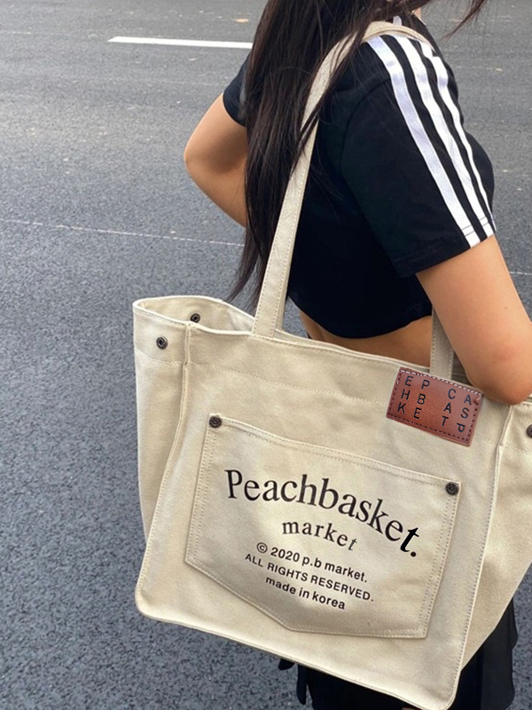 Tragetasche aus Canvas mit großem Fassungsvermögen und Buchstabendruck-1